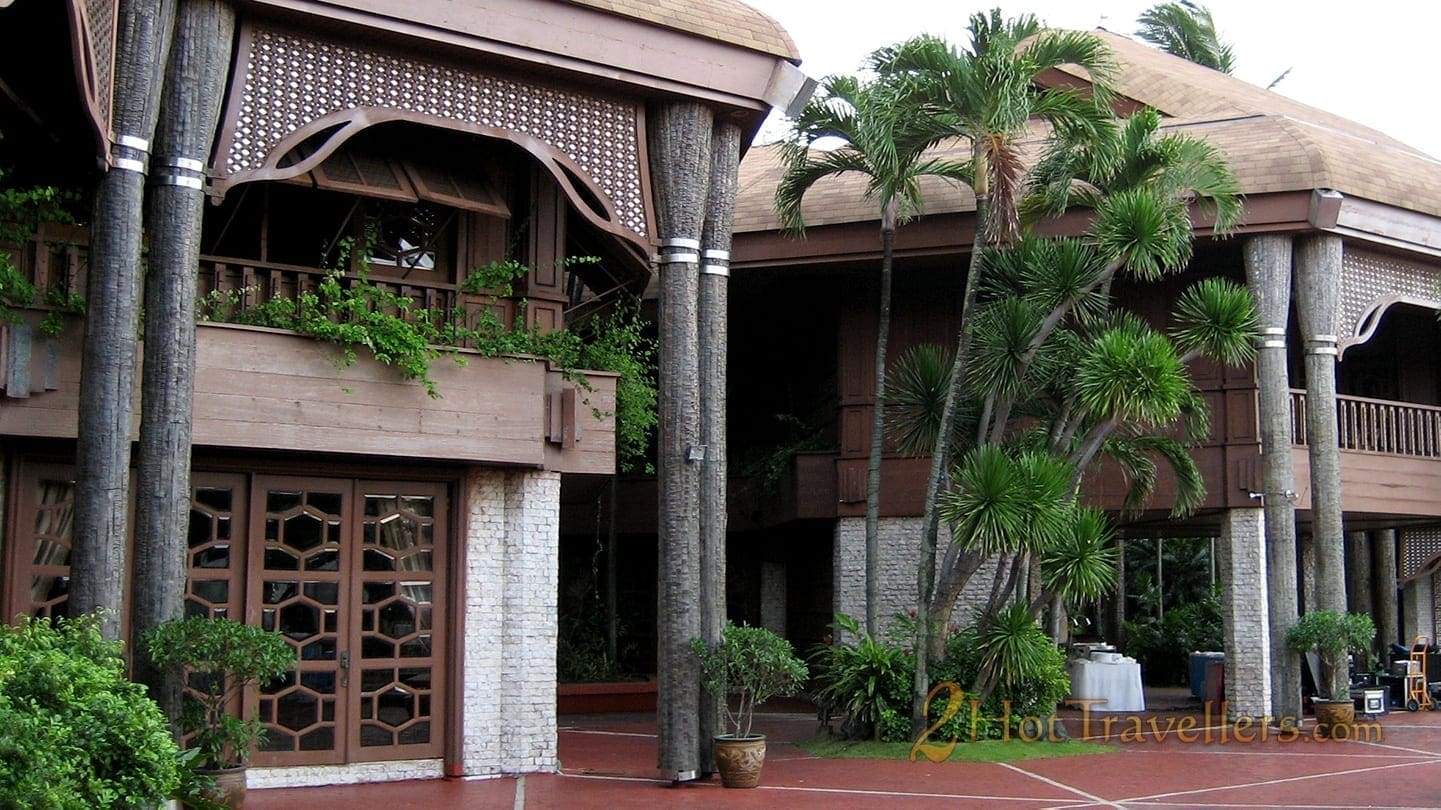 THE COCONUT PALACE