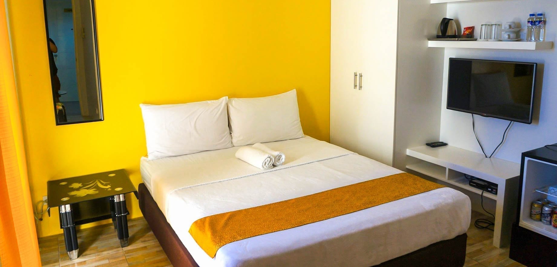 Buracai de Laiya Hotel and Resort rooms