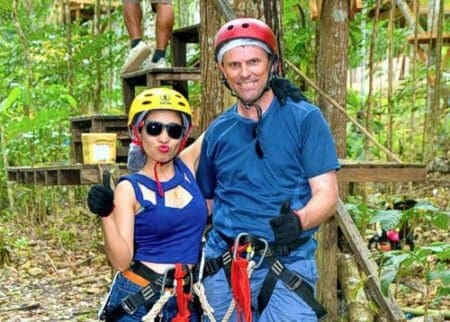 Travel Blog Website: 2HotTravellers | The world is waiting travel blog 2hottravellers