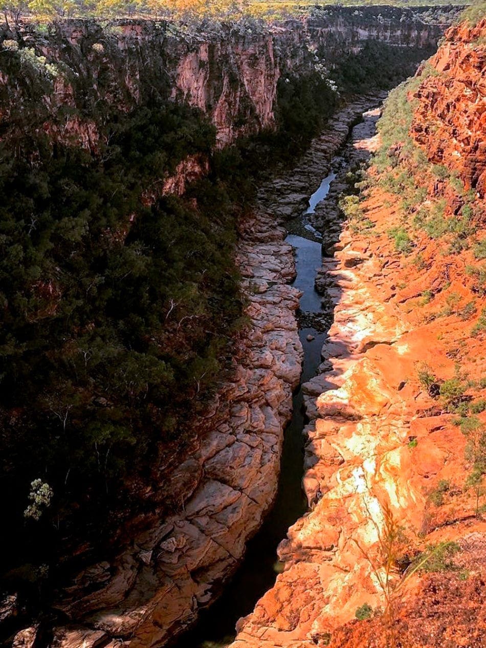 Nine Amazing Queensland Gorges You Need To Visit - 2HotTravellers ...